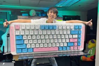 I need this giant gaming keyboard, but it won’t fit on my desk