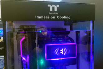 Thermaltake can knock 20°C off your gaming PC temperature, with a liquid bath