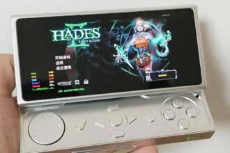 It’s no Steam Deck, but this gaming handheld looks like a retro Nokia cell phone