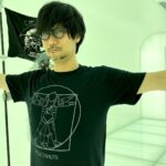 Hideo Kojima wearing a Policenauts t-shirt.