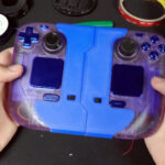 This DIY Steam Deck controller splits in two, inspired by the Nintendo Switch